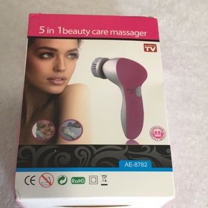 Rohs NIB 5 in 1 battery operated beauty care massager AE-8782. As Seen On TV